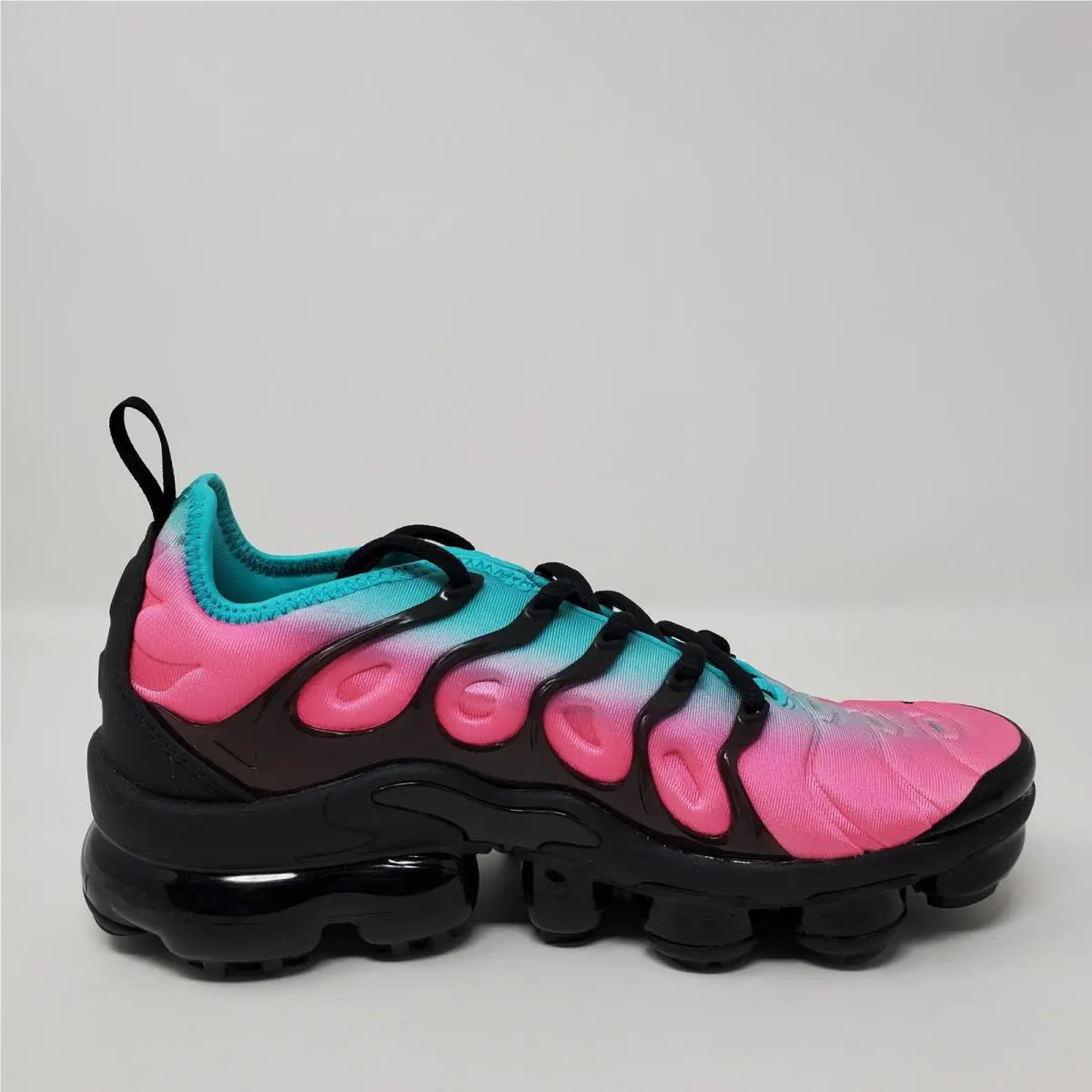 Nike shoes - Nike Air Vapormax Plus - Air Vapormax Plus - FN7175-630 - Pink 4