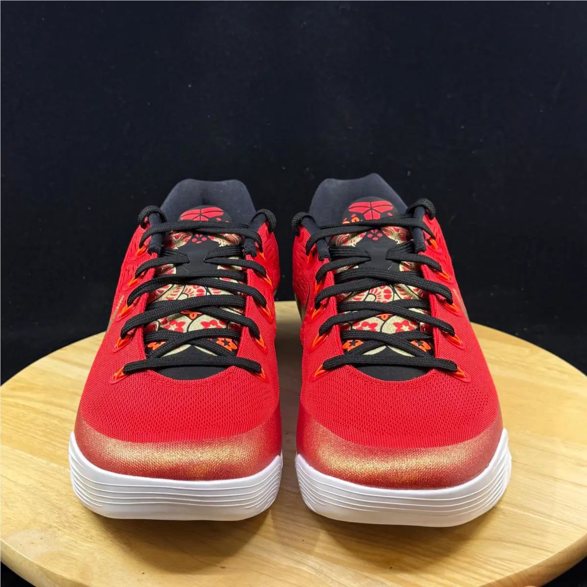 Nike shoes - Red 4