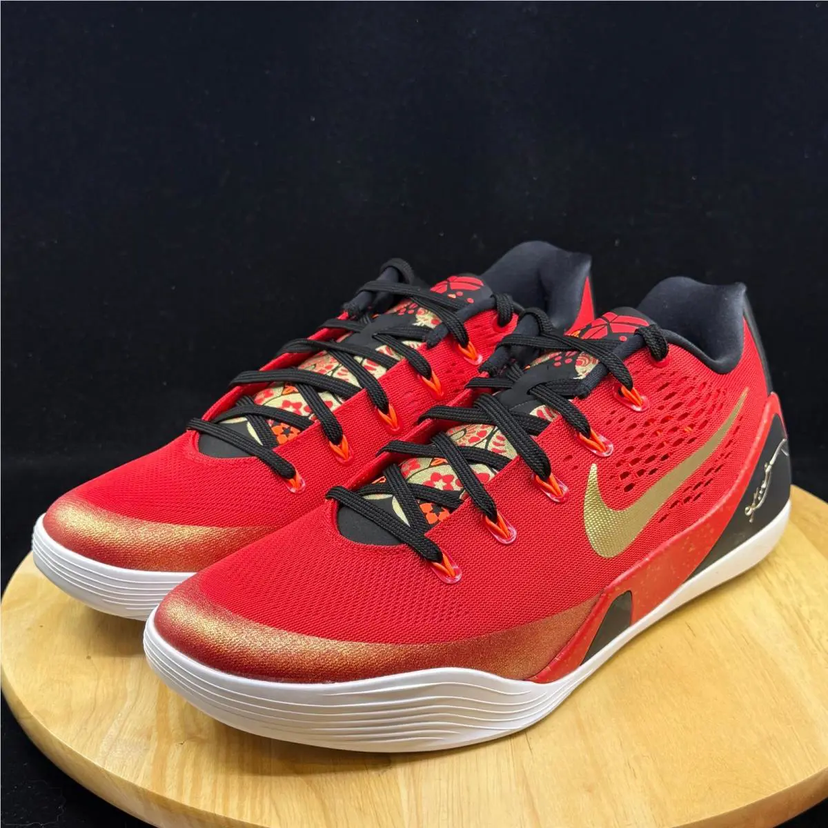 Nike shoes - Red 5