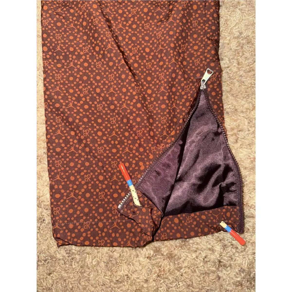 Nike clothing - NA - Brown 3