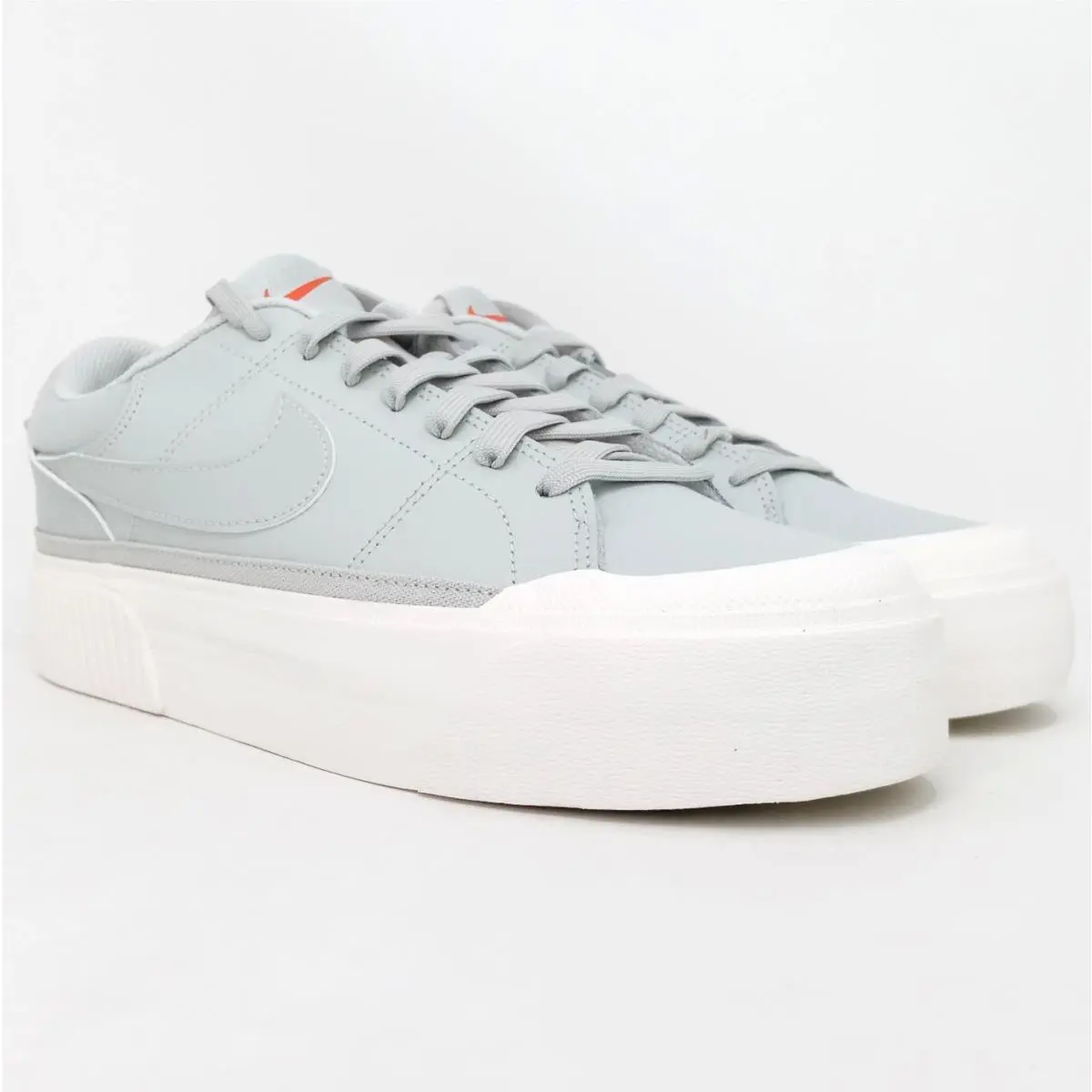 Nike Women`s Court Legacy Lift Sportswear Sneakers Size 9 US
