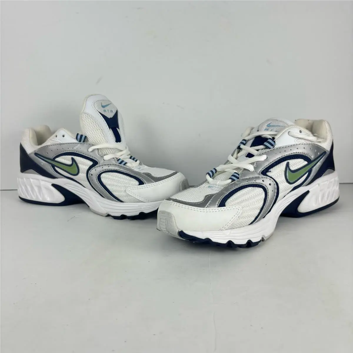 Nike shoes - White 1