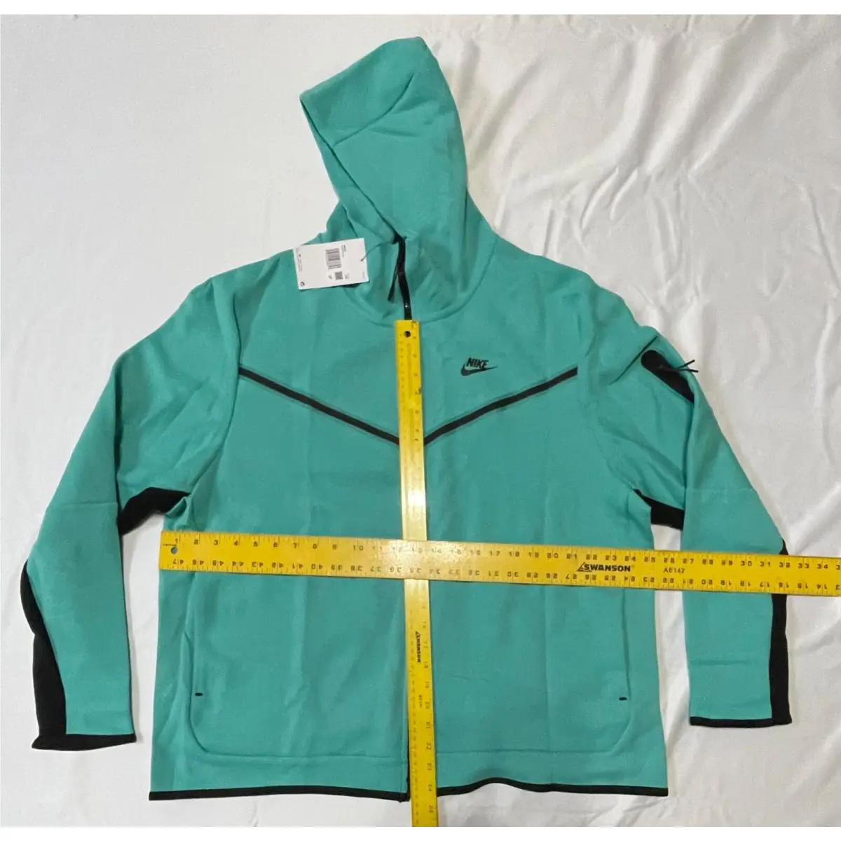 Nike clothing - TEAL (UPC: 195245438753) 0
