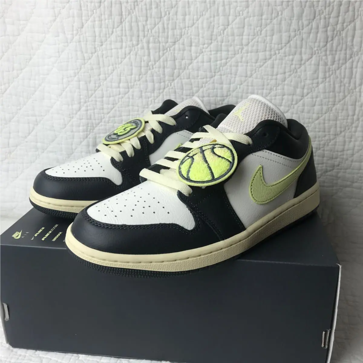 Nike shoes - Air Jordan - Air - HQ3009-003 - Anthracite/ Luminous Green-Sail 5