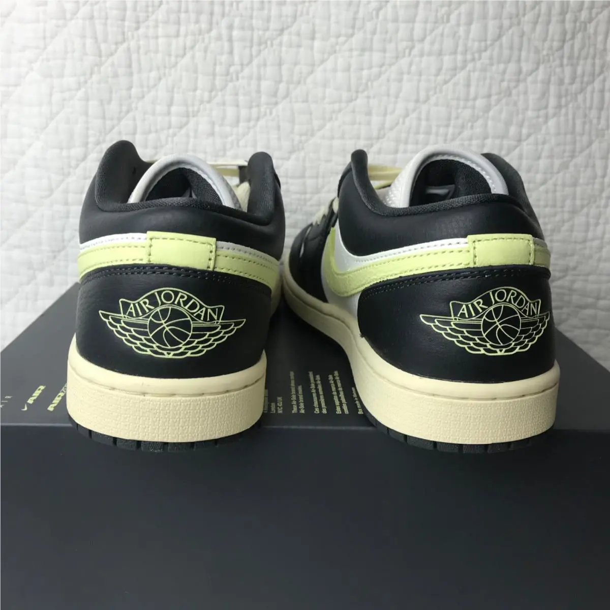 Nike shoes - Air Jordan - Air - HQ3009-003 - Anthracite/ Luminous Green-Sail 4