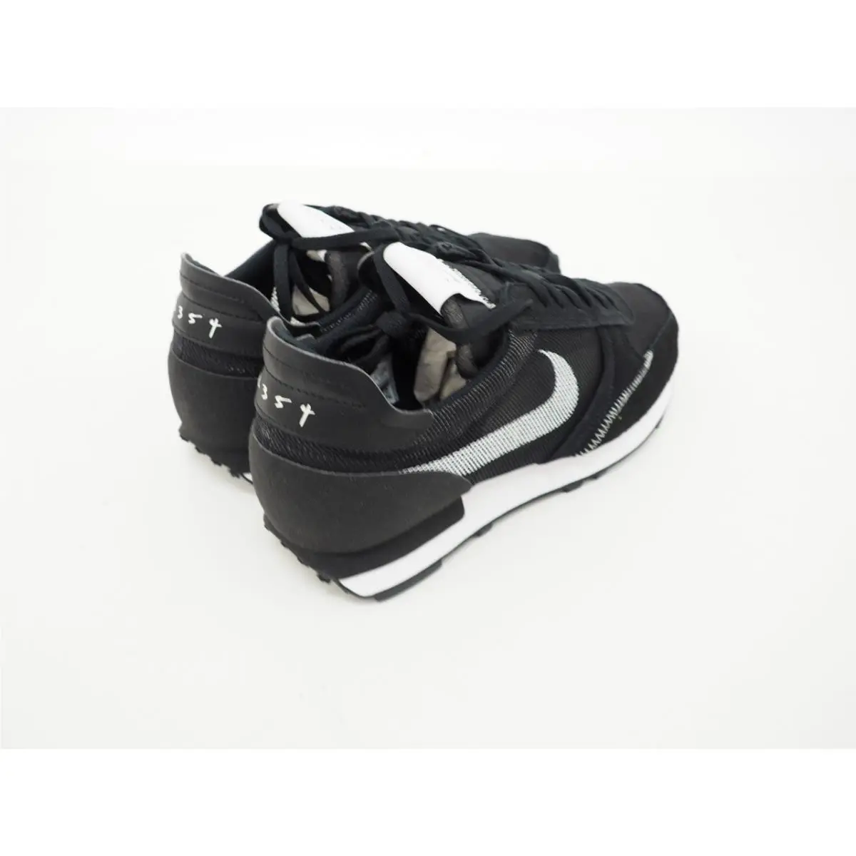 Nike shoes - Black 3