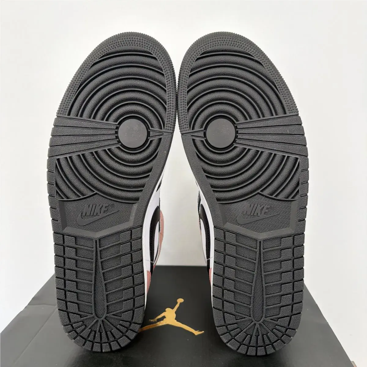 Nike shoes - Nike Air Jordan 1 - Air - DQ8426-100 - Multicolor 5