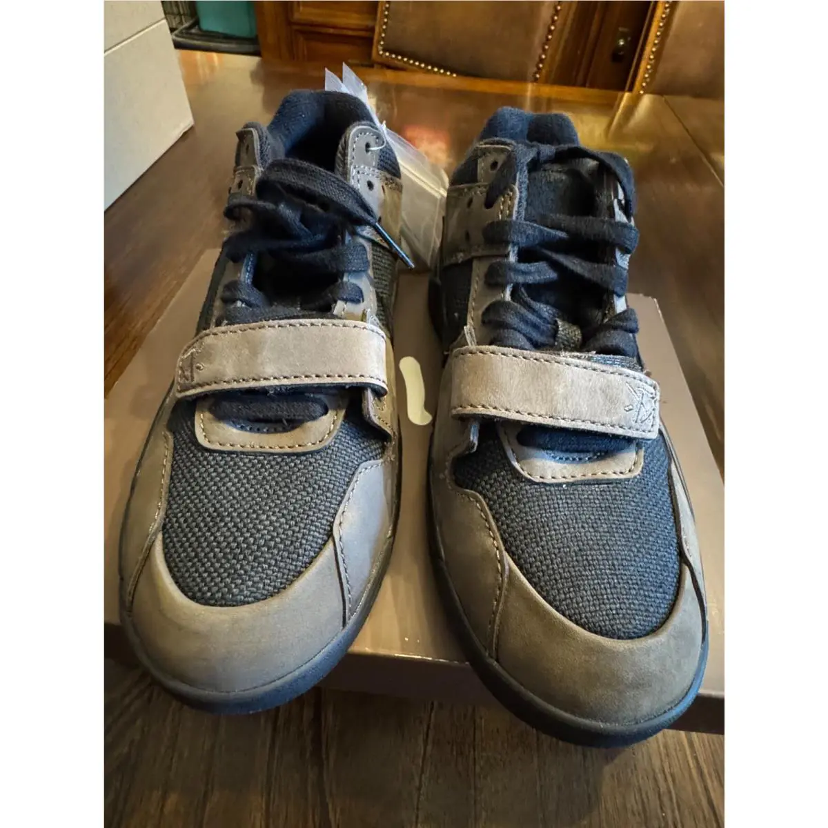 Nike shoes - Jordan Jumpman - Jumpman - Brown 0
