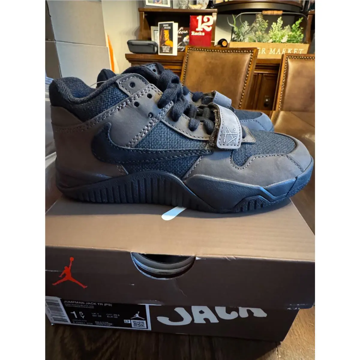 Nike shoes - Jordan Jumpman - Jumpman - Brown 2