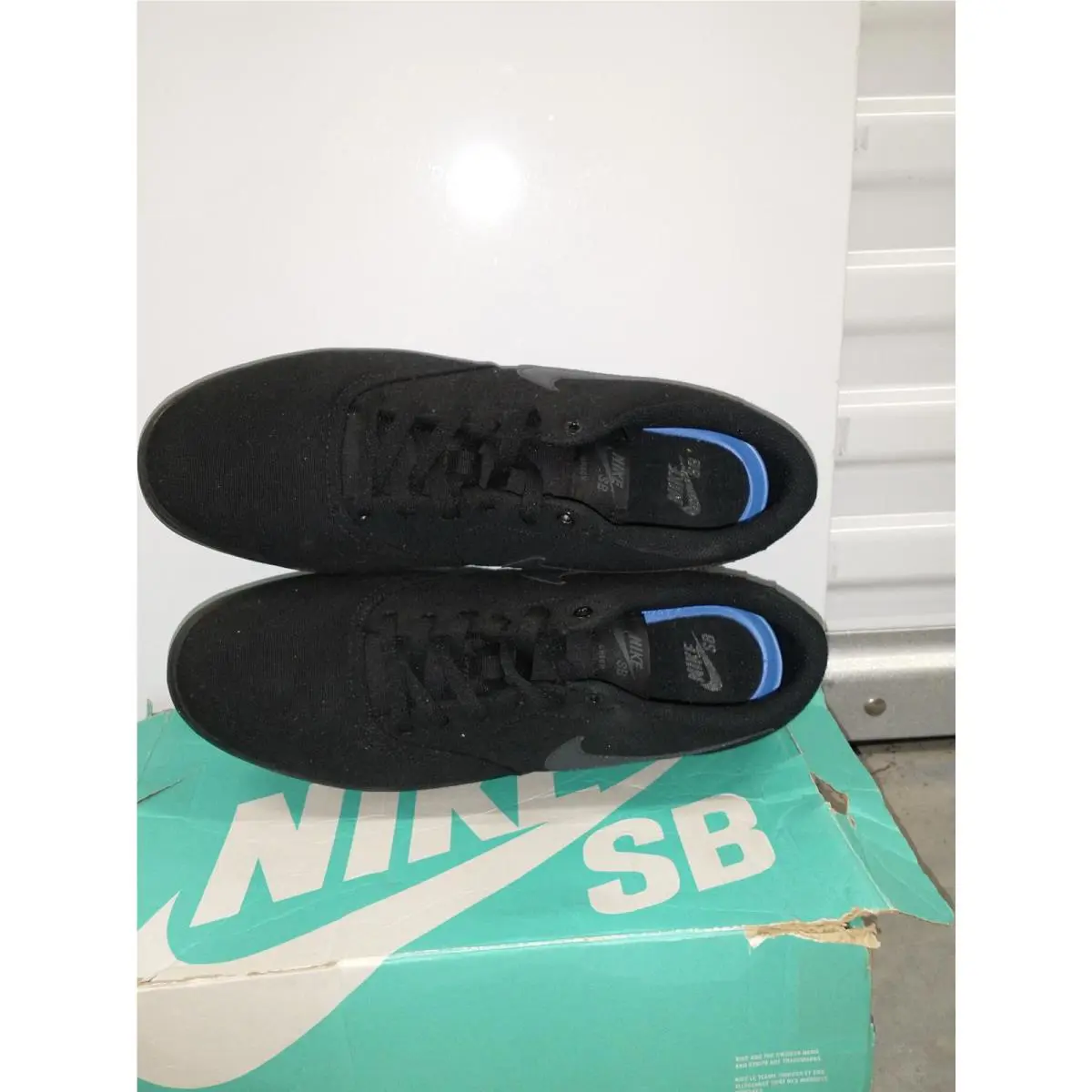 Nike shoes - Black 2