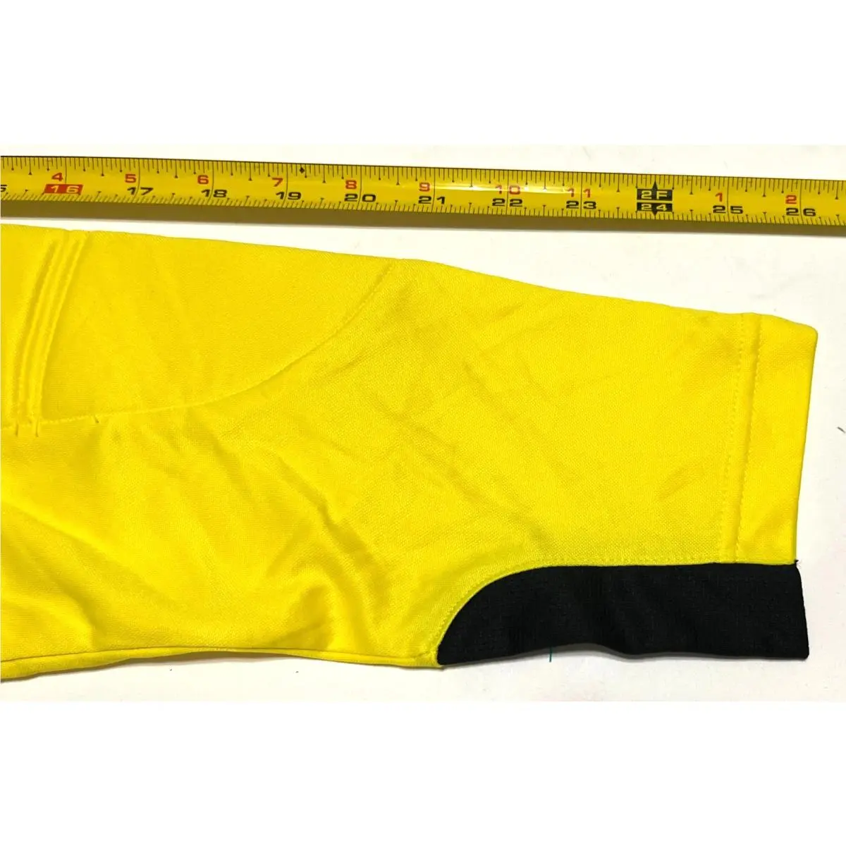 Nike clothing - Yellow 15