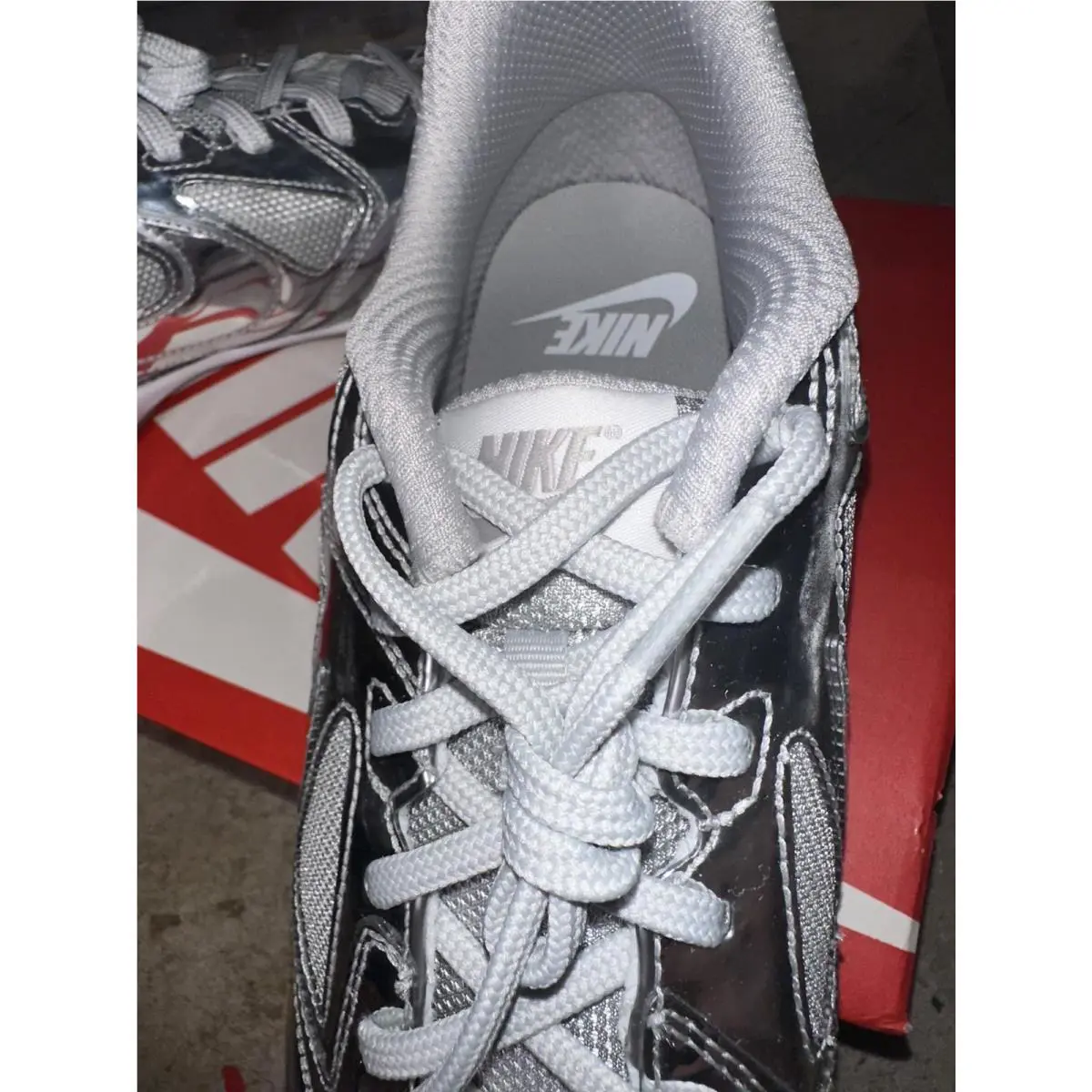 Nike shoes - Silver 9