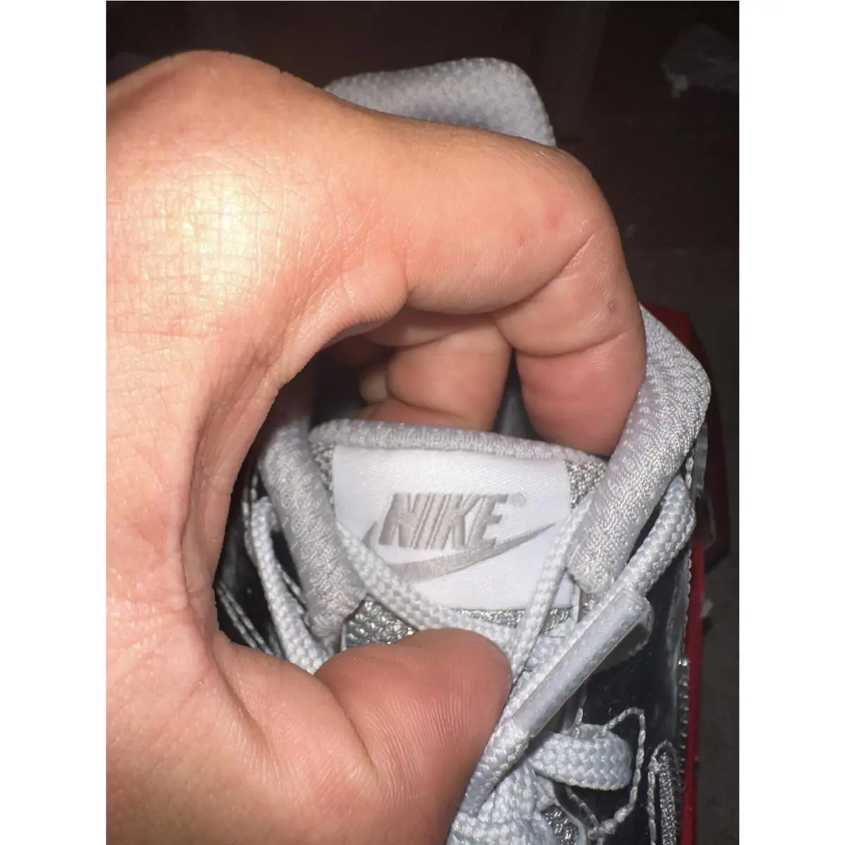 Nike shoes - Silver 4