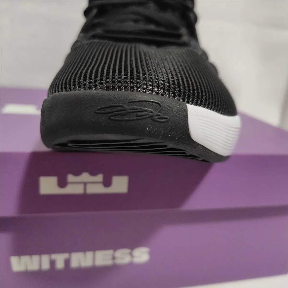 Nike shoes - Nike LeBron Witness - LeBron Witness - FB9944-002 - Black (UPC: 197596277593) 5