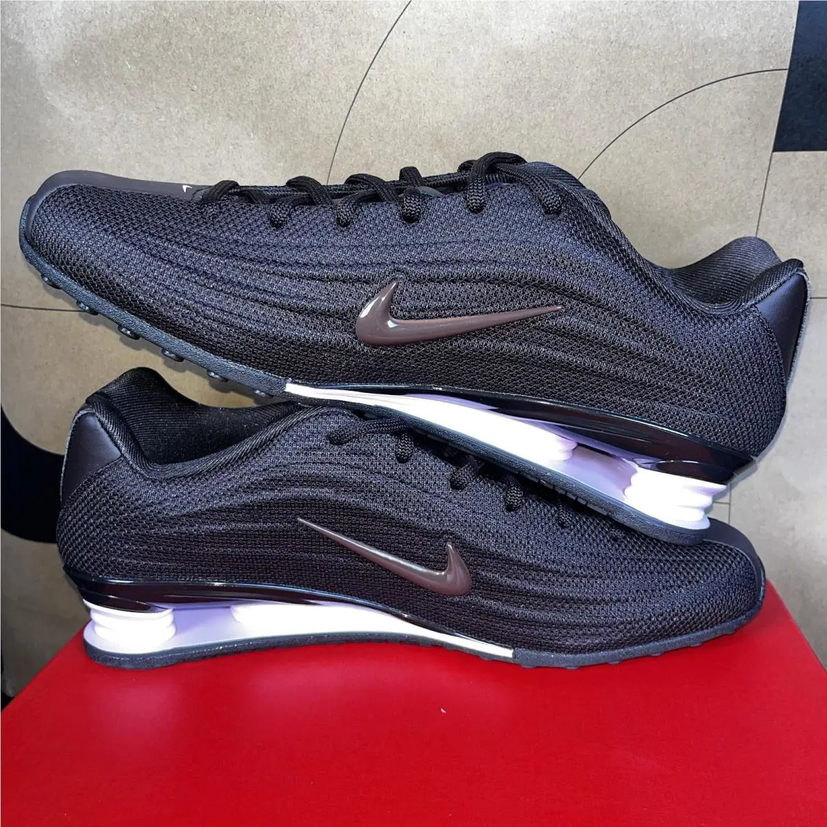 Nike shoes - Nike Shox Z - Shox - HQ7540-200 - Brown 2