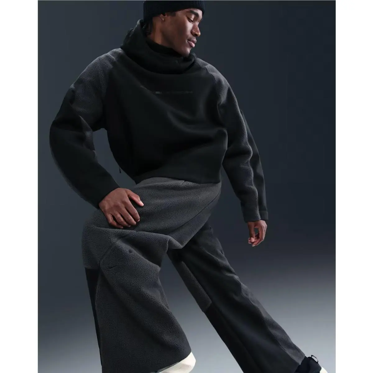 Nike clothing - Nike Tech Boreas - Tech Boreas - IB3365010 - Black (UPC: 198484449238) 4