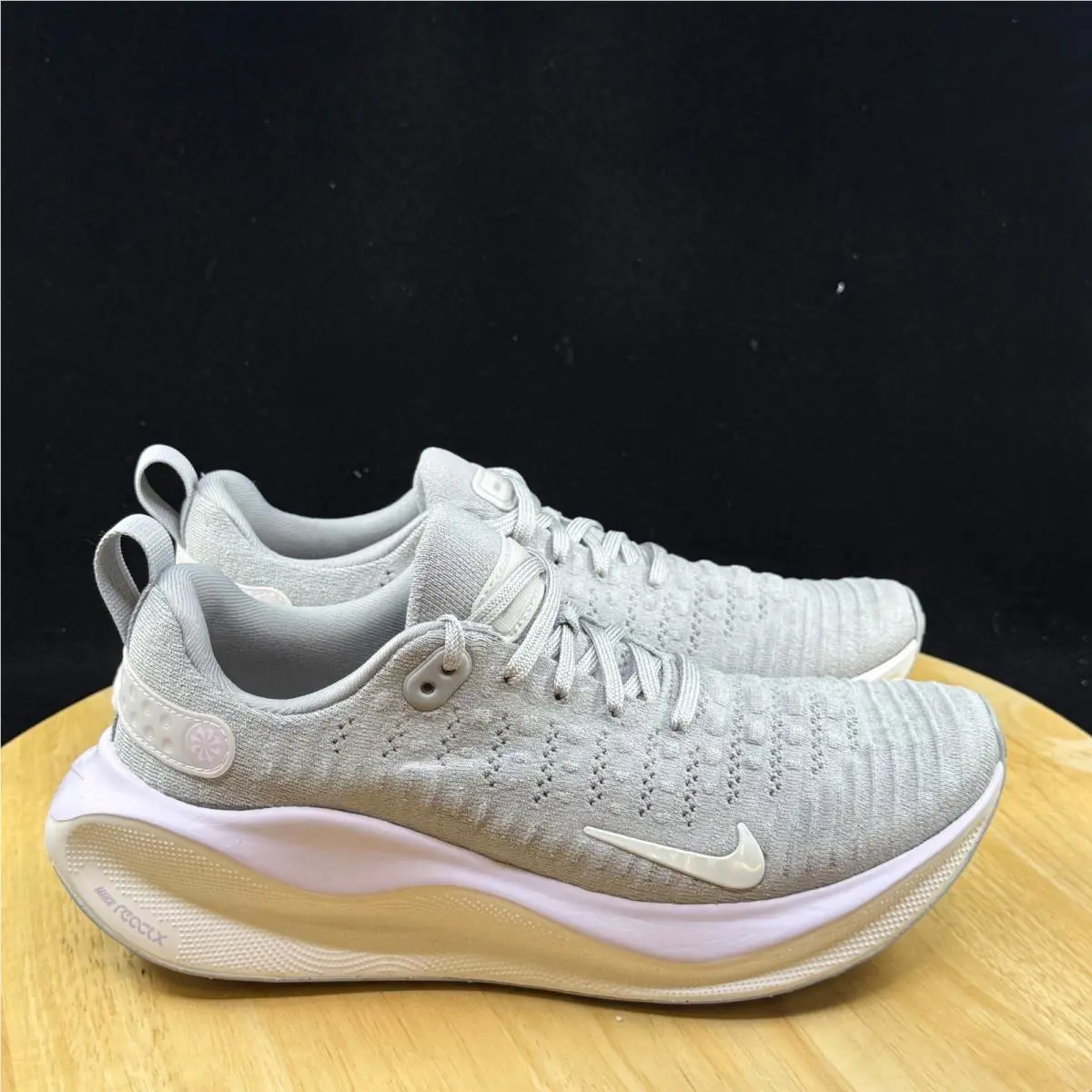Nike shoes - Gray 3