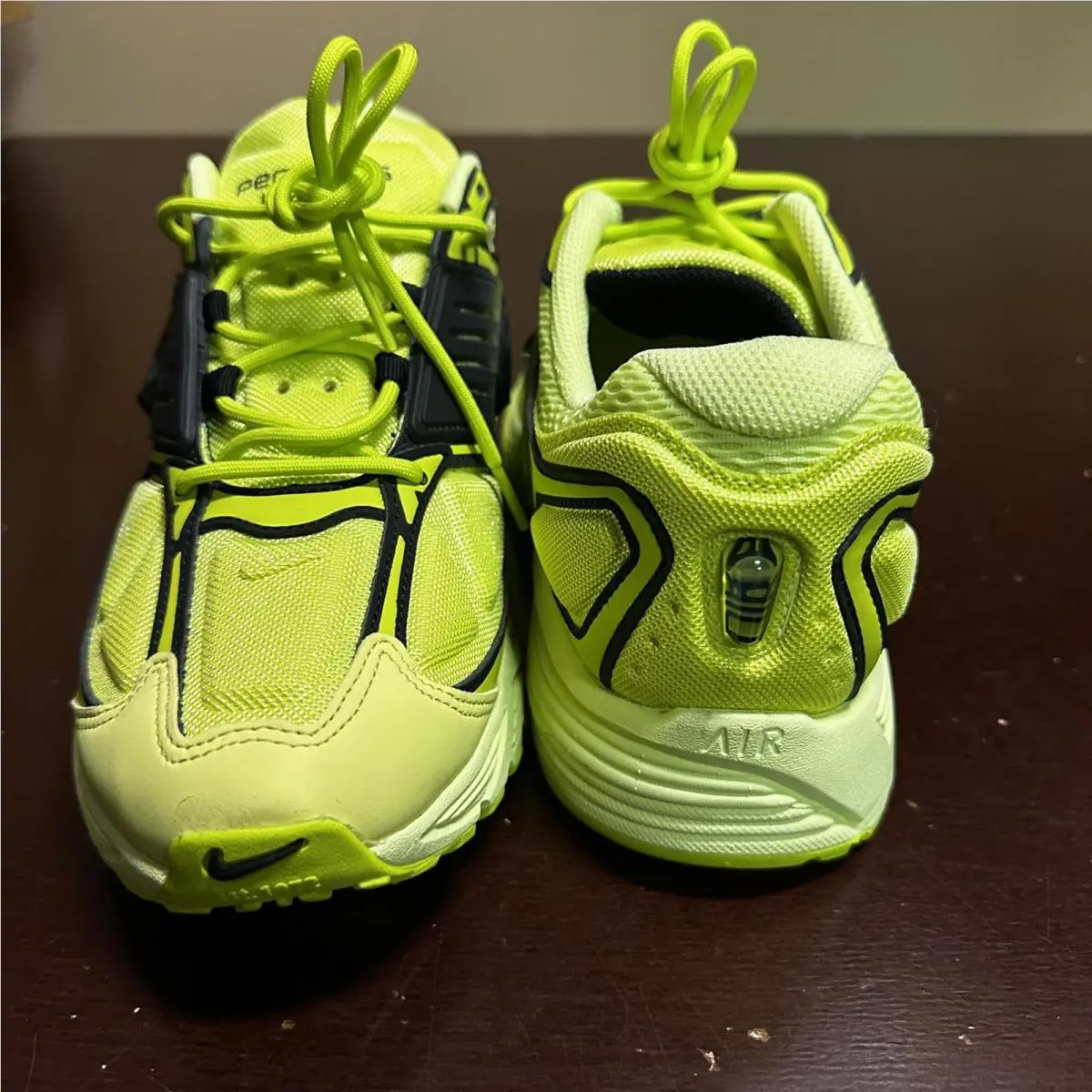 Nike shoes - Green 3