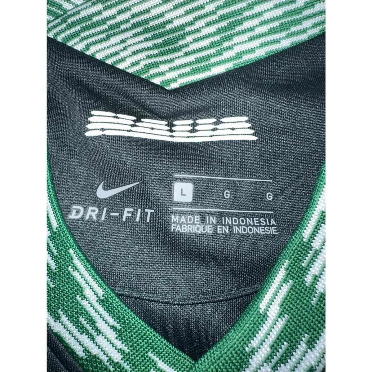 Nike clothing - Green 4