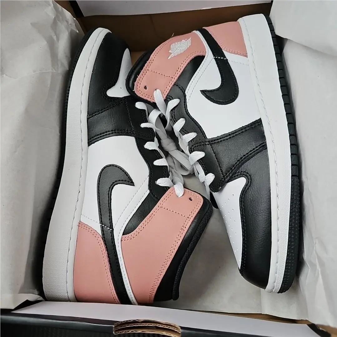 Nike shoes - Air Jordan 1 Mid - Air Mid - Pink 1