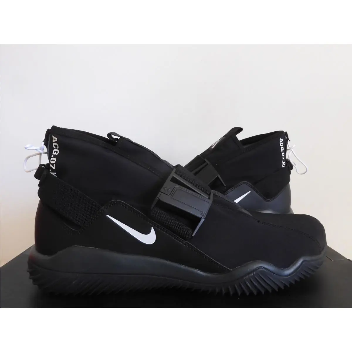 Nike shoes - Nike Komyuter - Komyuter - 902776 001 - Black (UPC: 884497788944) 0