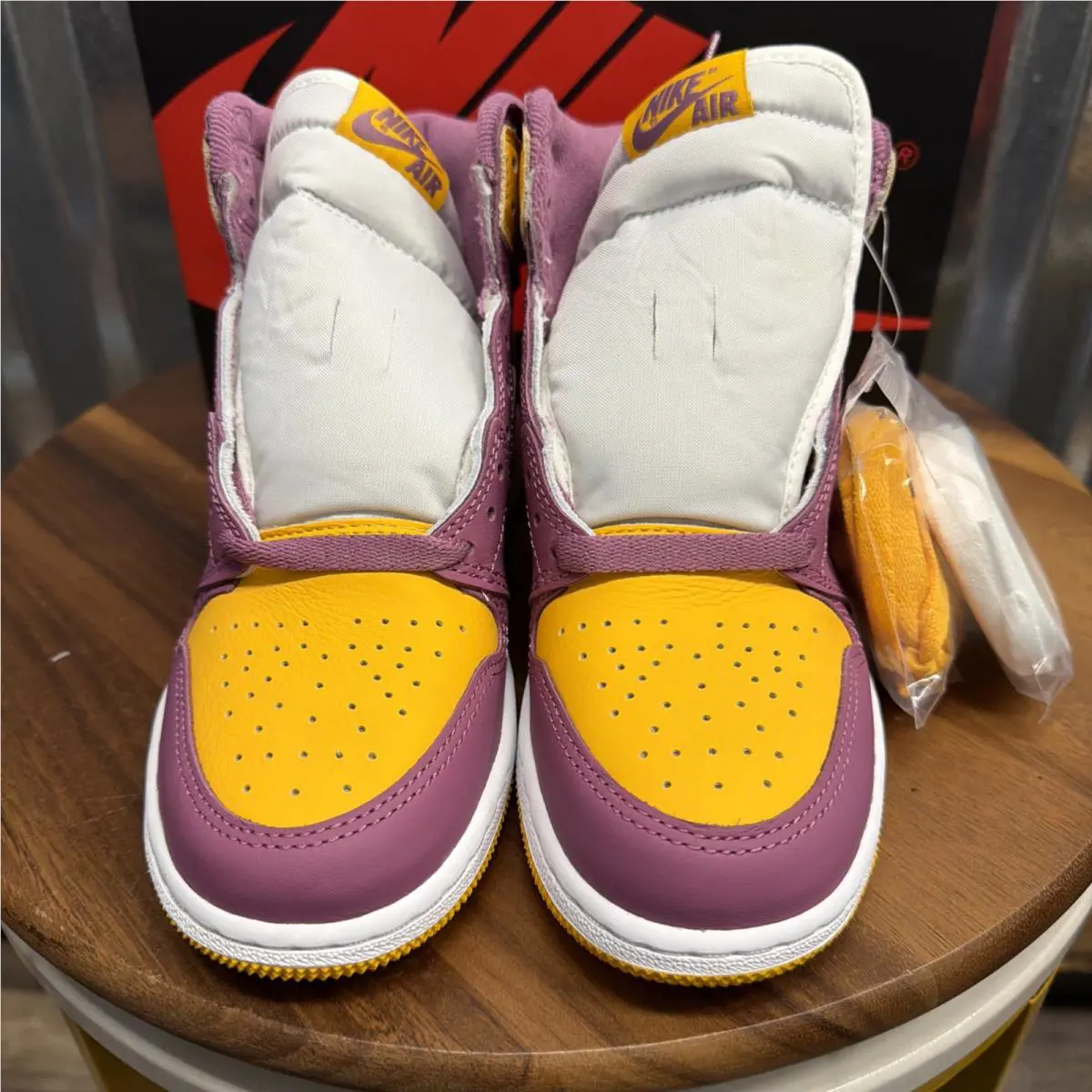 Nike shoes - Air Jordan 1 - Air - Multicolor 0