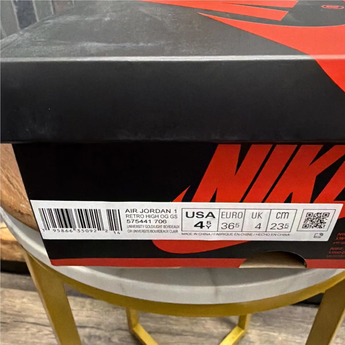 Nike shoes - Air Jordan 1 - Air - Multicolor 4