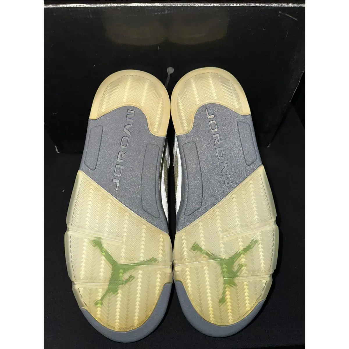 Nike shoes - Air Jordan 5 - Air - 136027 031 - Gray 4