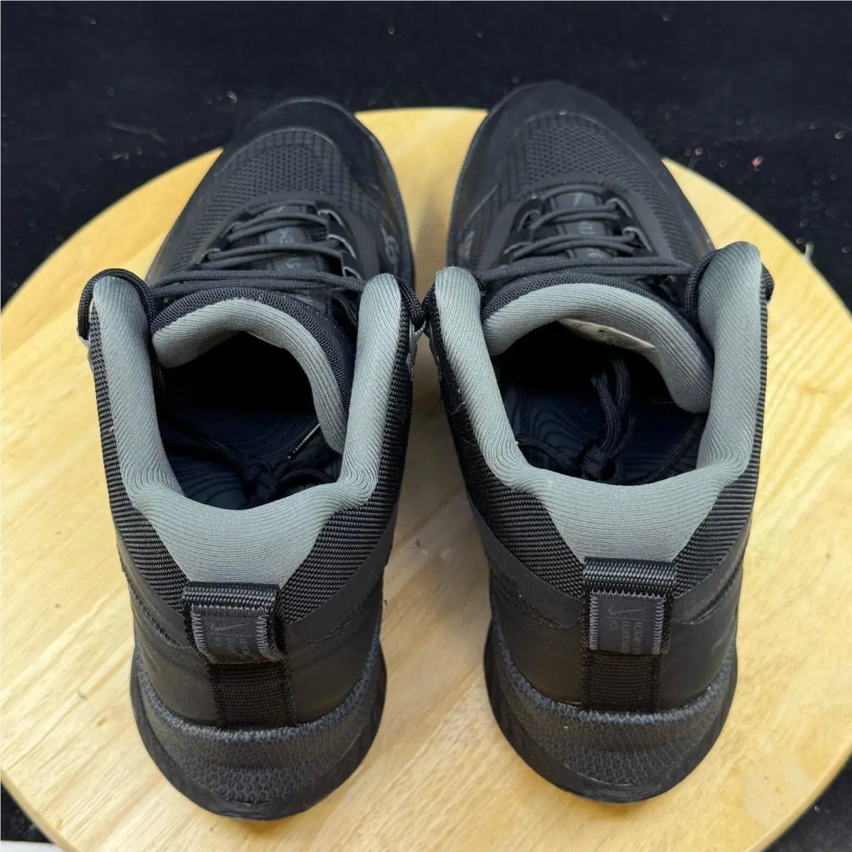 Nike shoes - Black 5