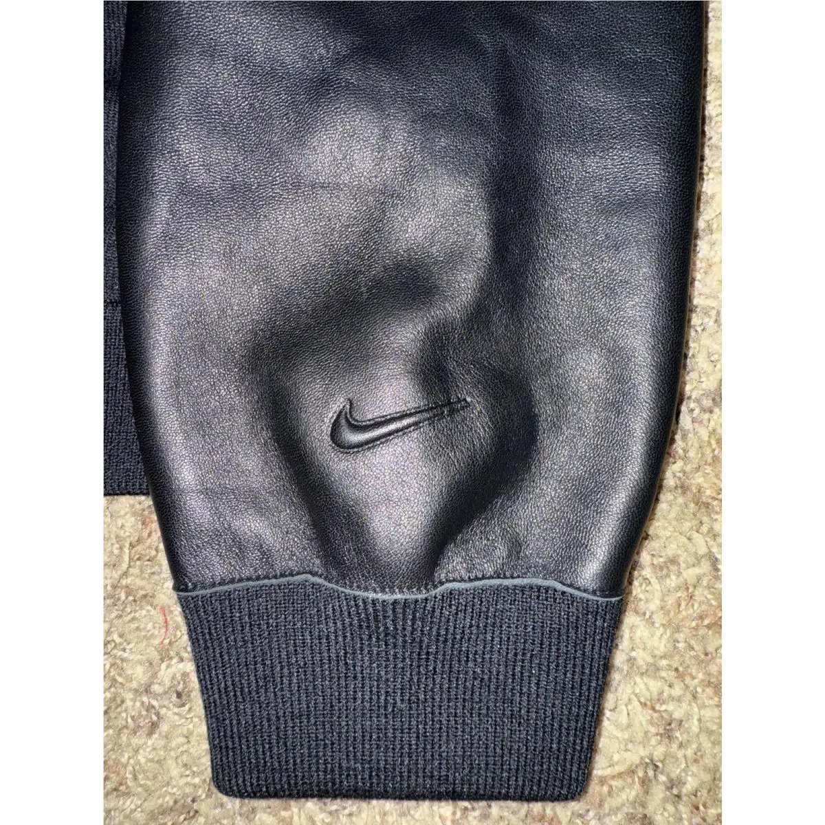Nike clothing - NA - Black 3