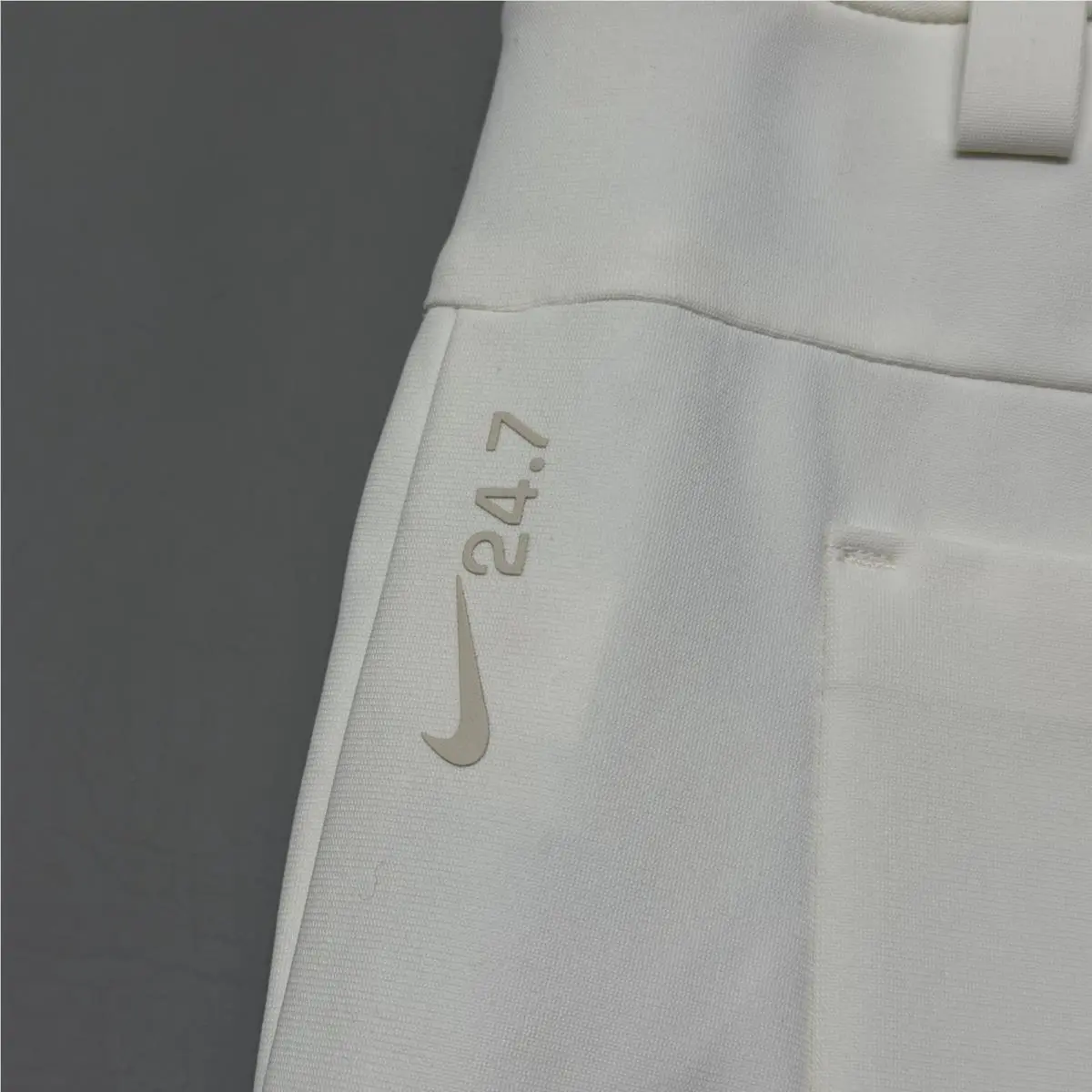 Nike clothing - White 7