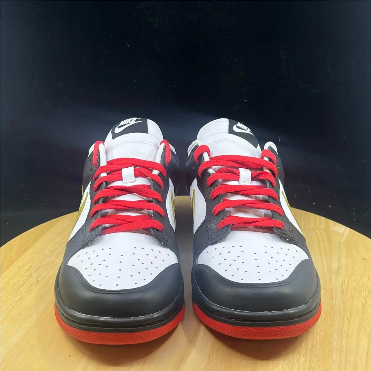 Nike shoes - Black 4