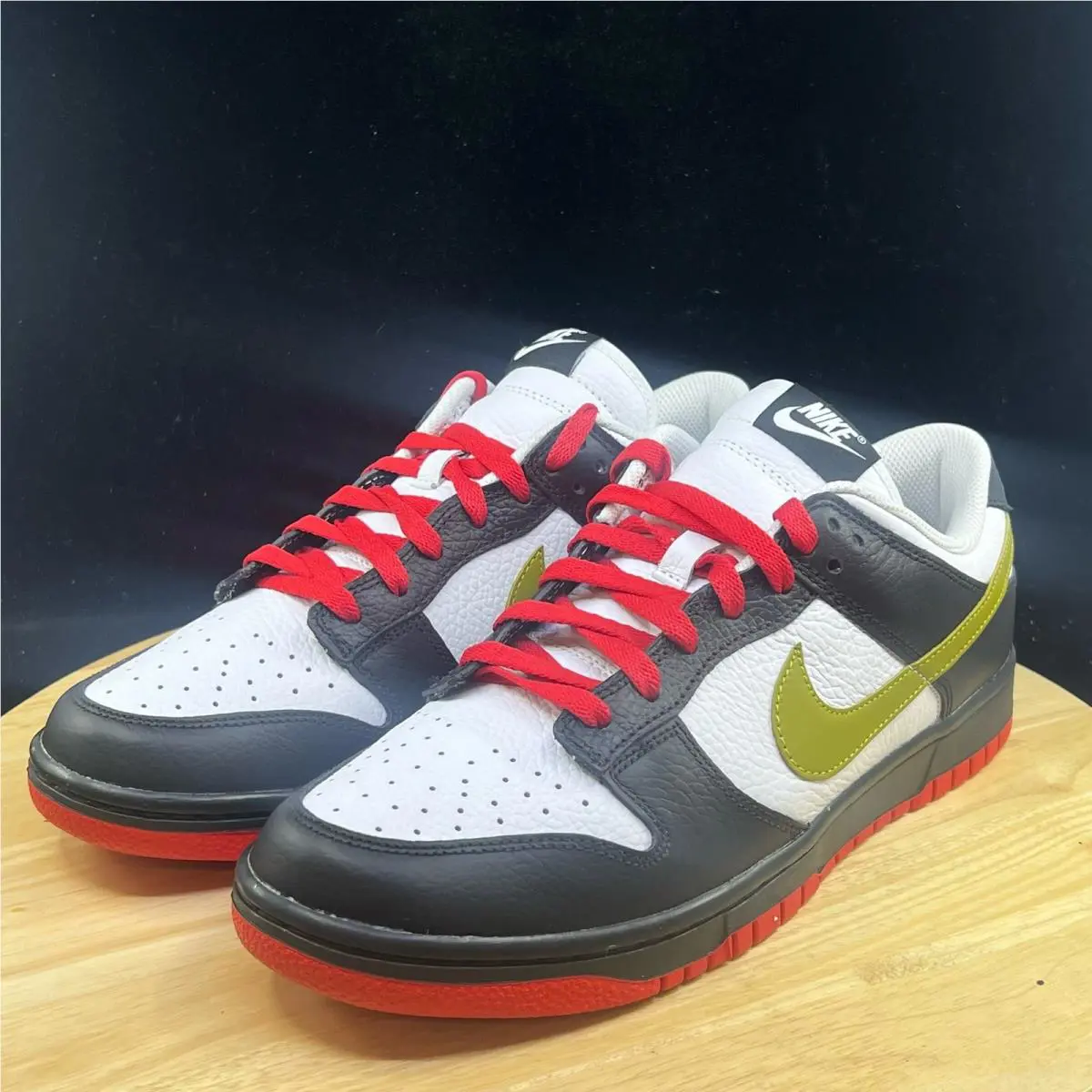Nike shoes - Black 5