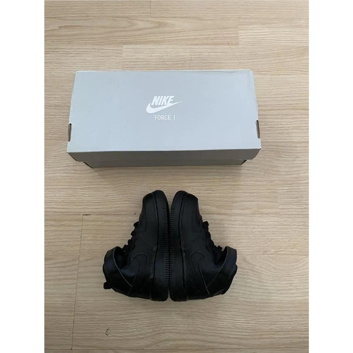 Nike shoes - Nike Air Force 1 - Air Force - Black 1