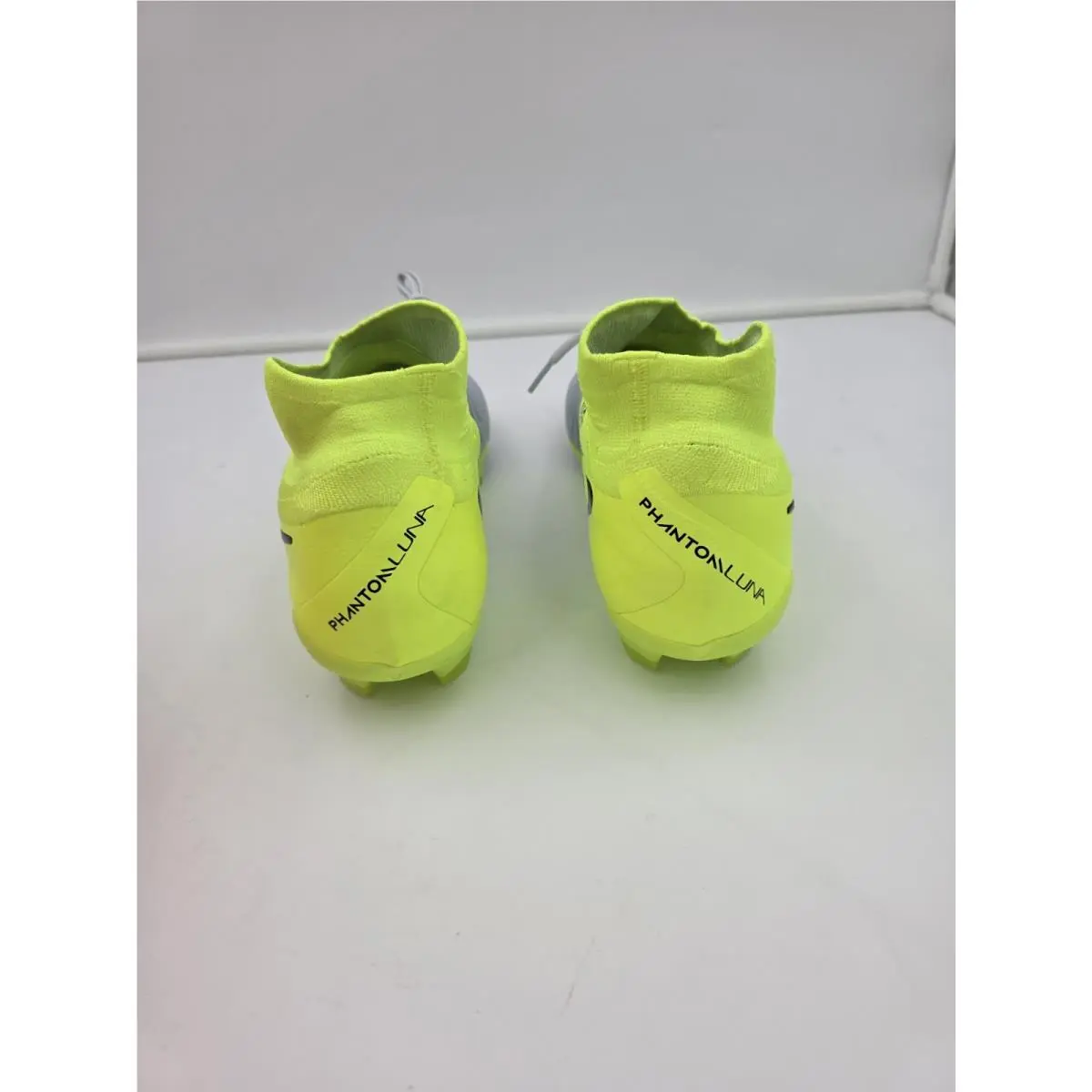 Nike shoes - Nike Phantom Luna - Phantom Luna - FJ2575-003 - Yellow (UPC: 197600835429) 1