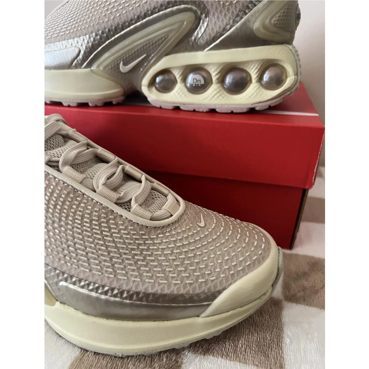 Nike shoes - Nike Air Max DN - Air Max - HV4861 200 - Light Khaki/Fossil/Team Gold 2