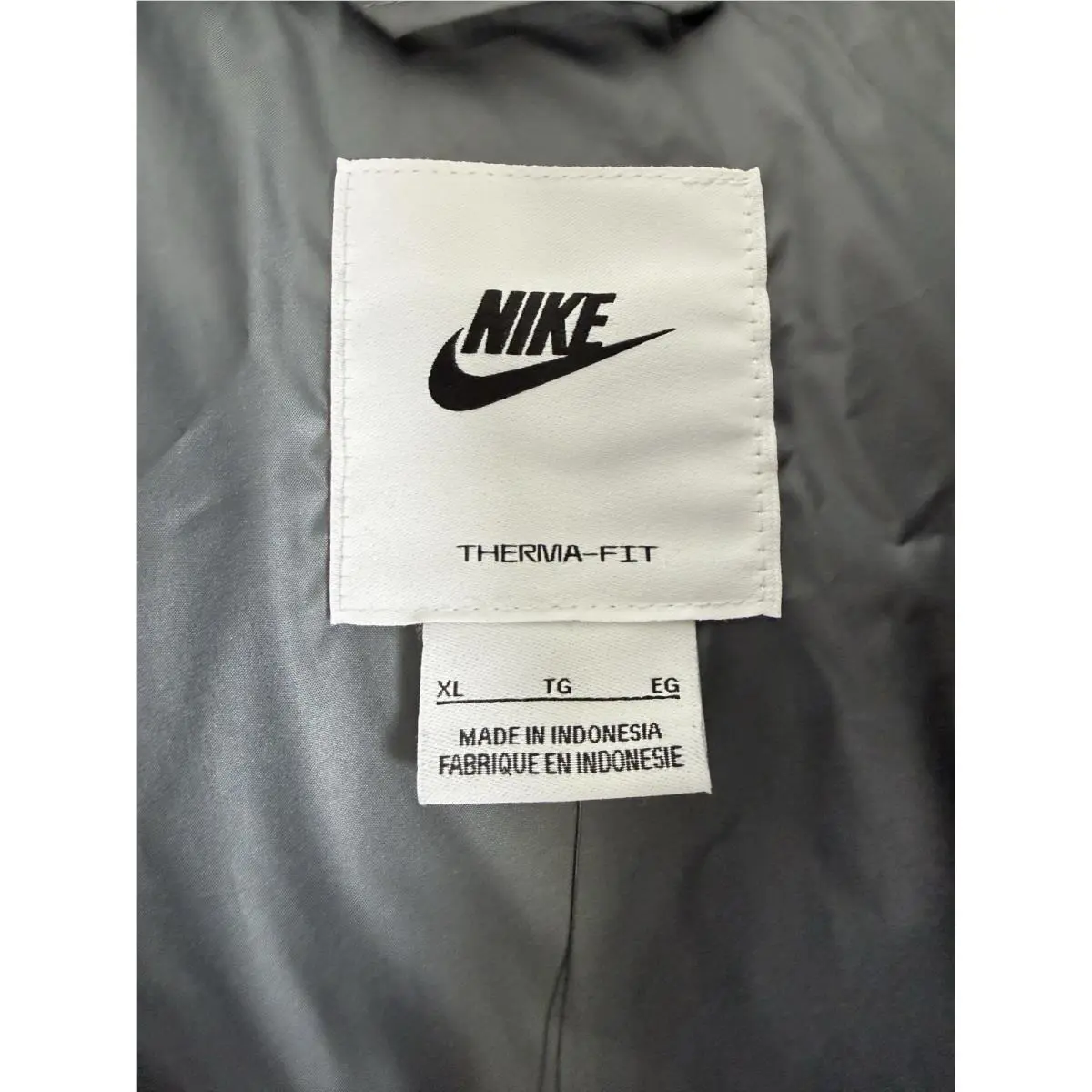 Nike clothing - Nike 650 - Gray 3