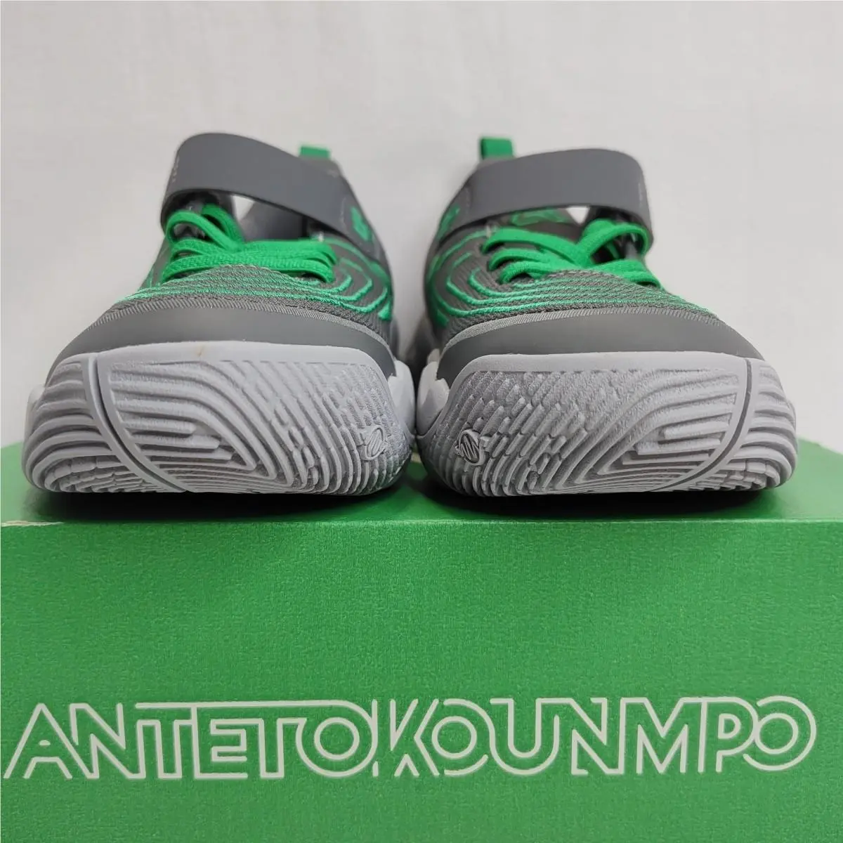 Nike shoes - Giannis Immortality 4 (PS) - Giannis Immortality - FZ6733-002 - Smoke Gray/Stadium Green 9