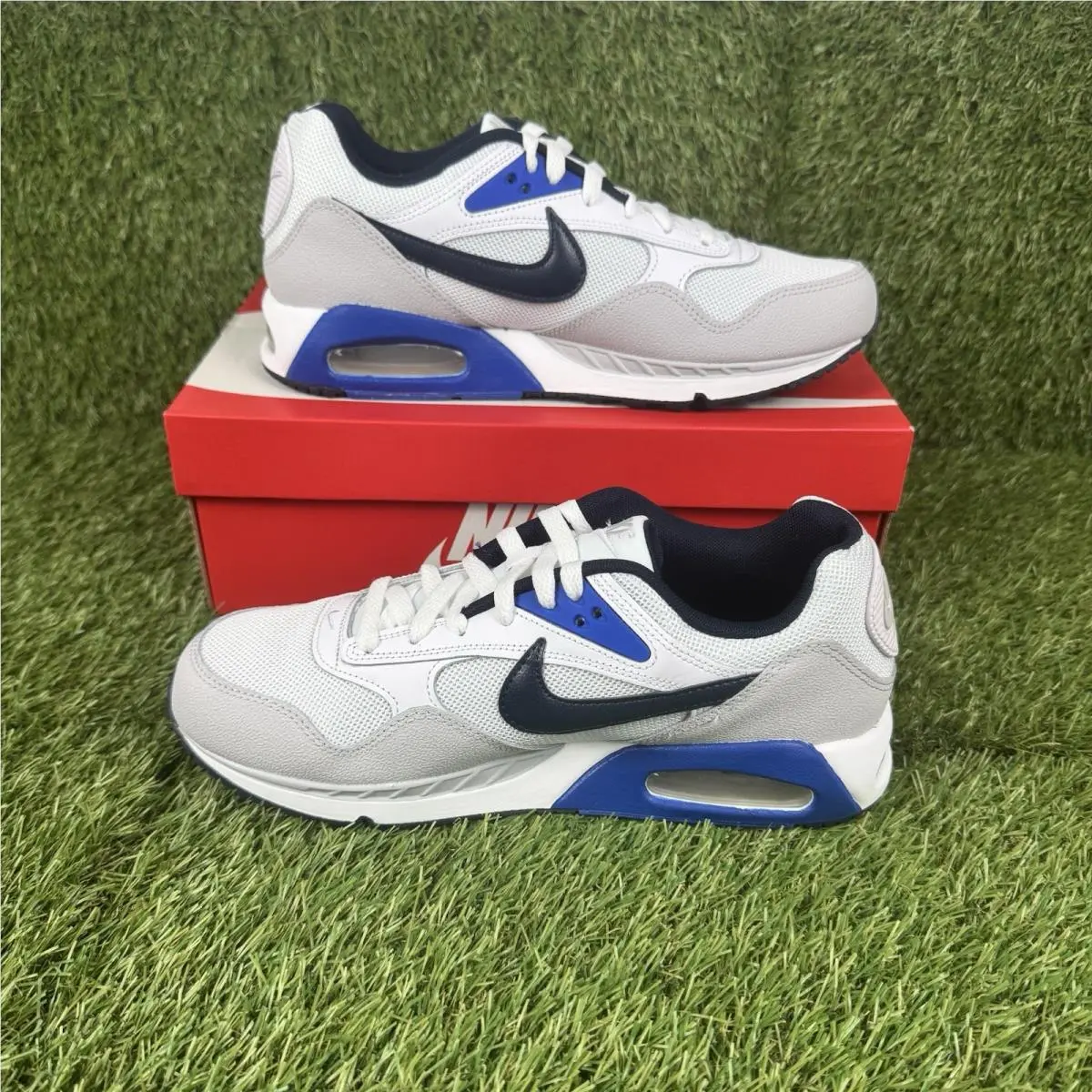 Nike shoes - Nike Air Max Correlate - Air Max Correlate - 511416-126 - White 0