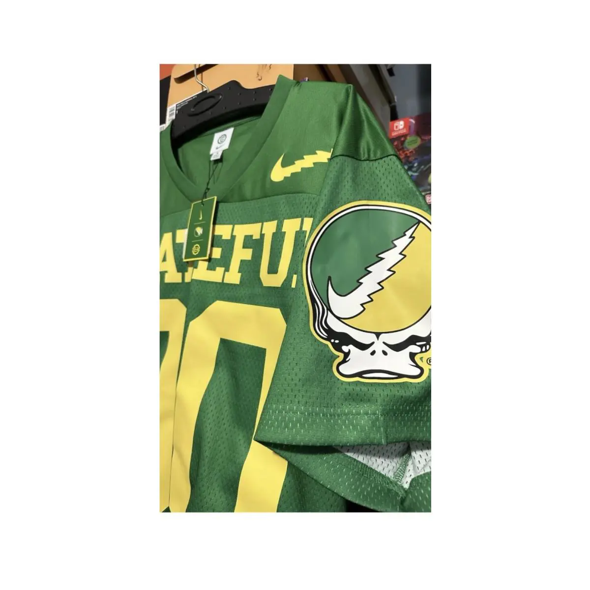 Nike clothing - Nike Dri-Fit - Green 4