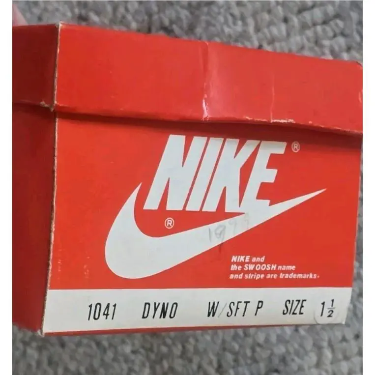 Nike shoes - White / Pink 6