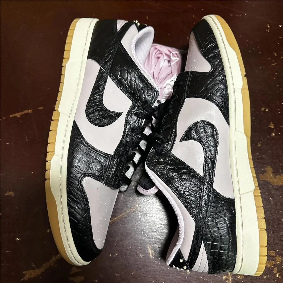 Nike shoes - Black 3