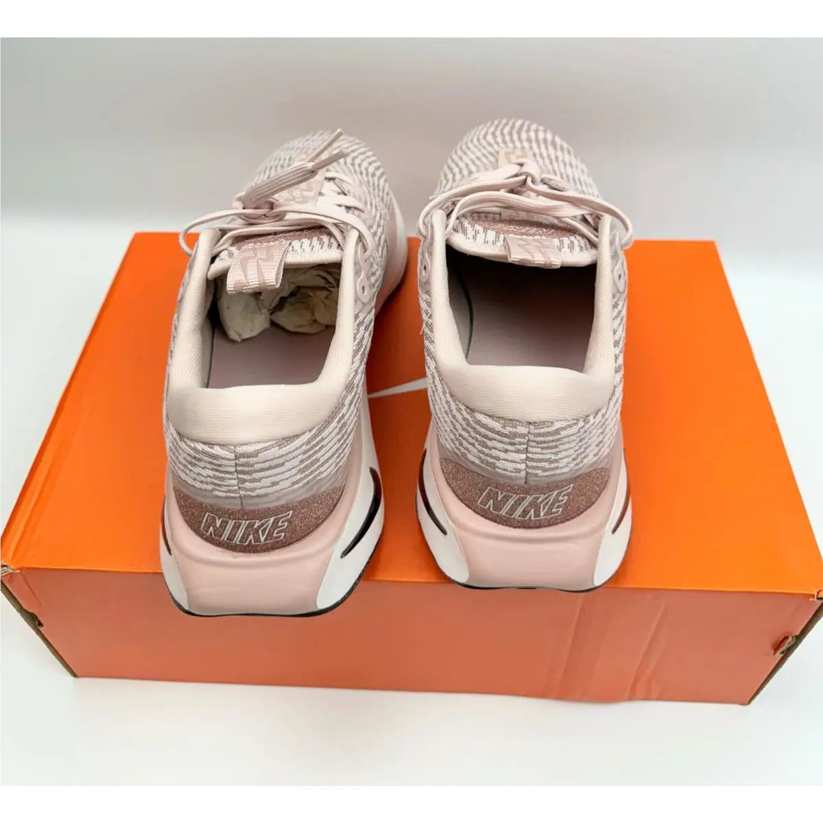 Nike shoes - Nike Motiva - Motiva - Pink Oxford 1