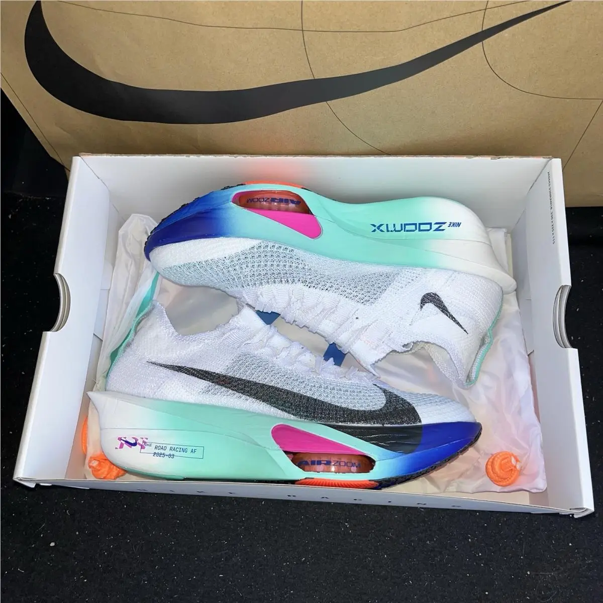 Nike shoes - Nike Air Zoom Alphafly - Air Zoom Alphafly - FD8311-104 - White 5