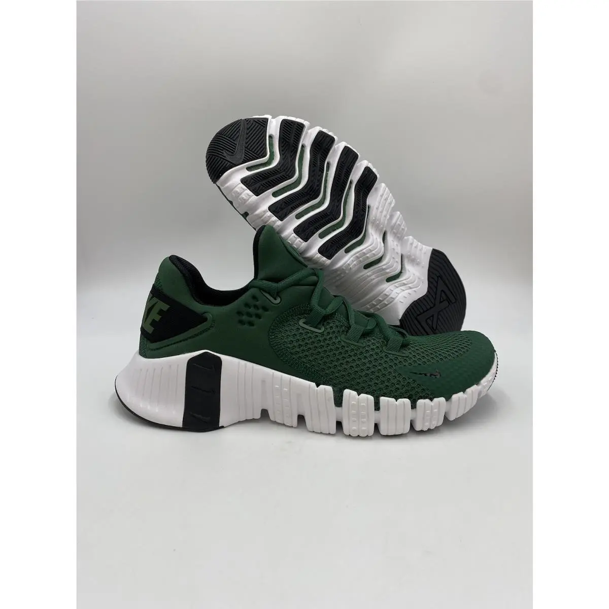 Nike Free Metcon 4 Gorge Green CT3886-391 Pine Forest Men`s Size 11.5