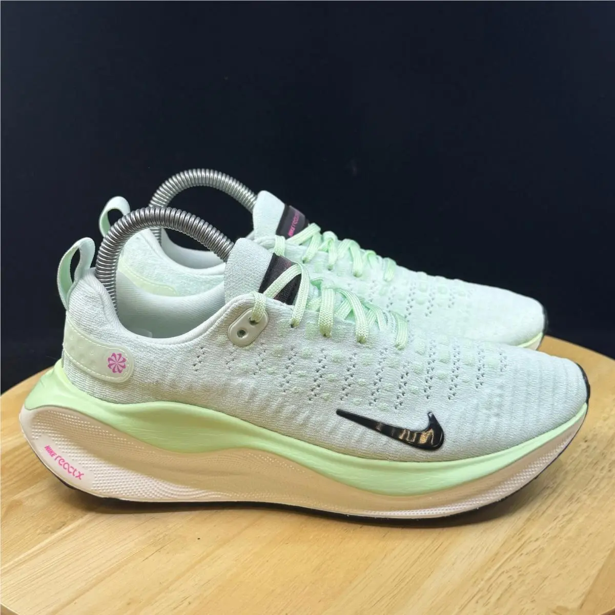 Nike shoes - Green 3