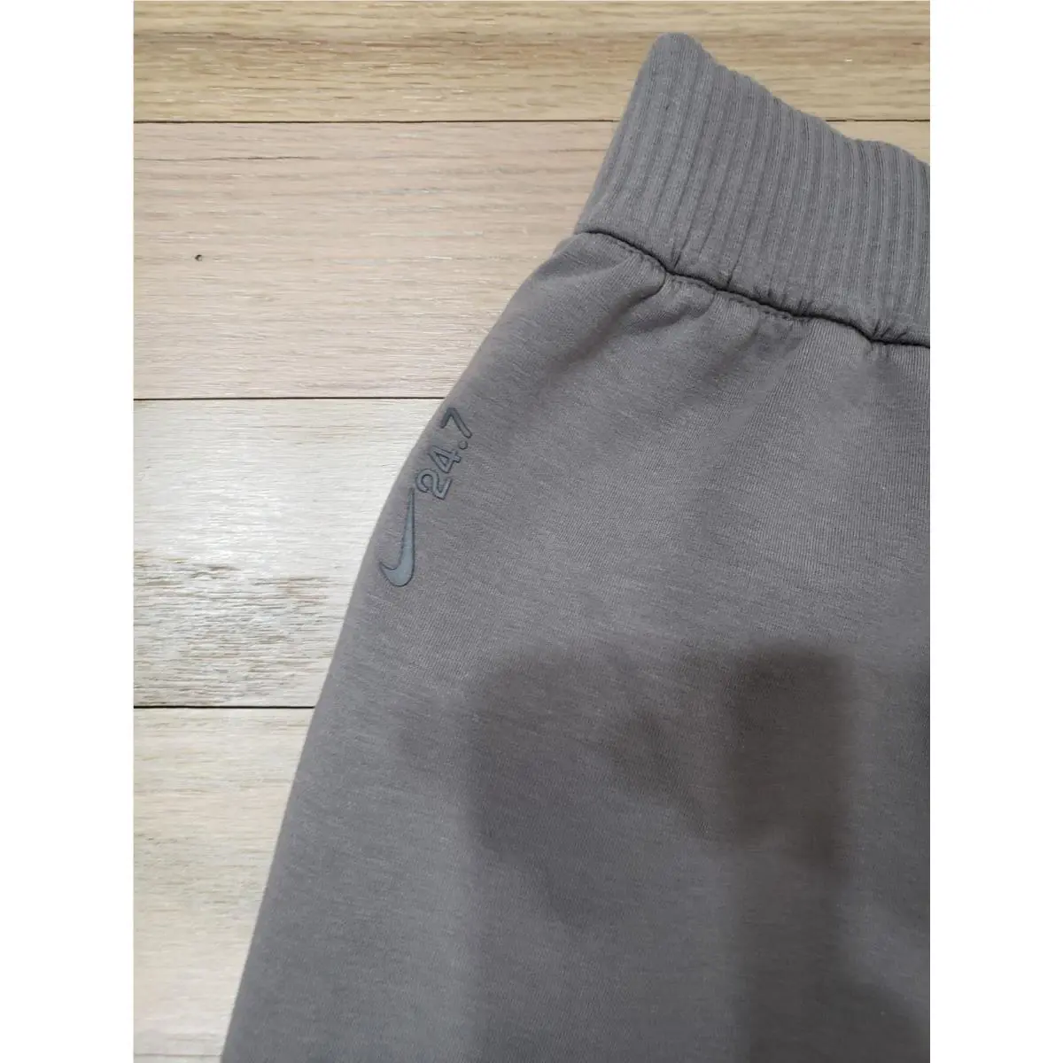 Nike clothing - Cave Stone/Medium Ash (UPC: 197859423019) 2