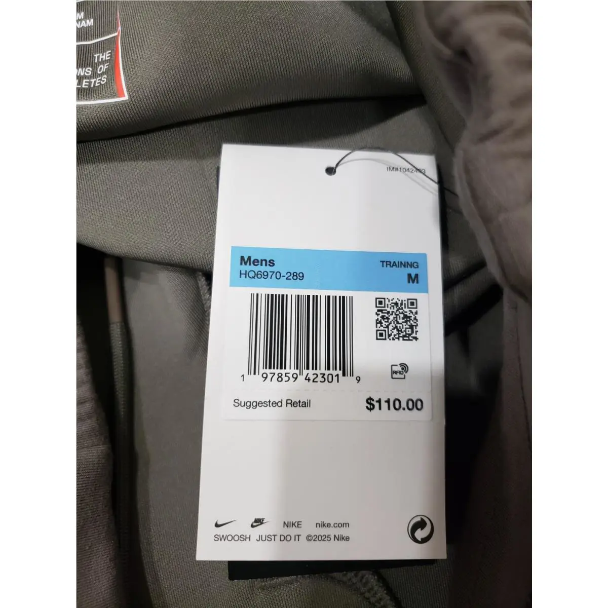 Nike clothing - Cave Stone/Medium Ash (UPC: 197859423019) 6