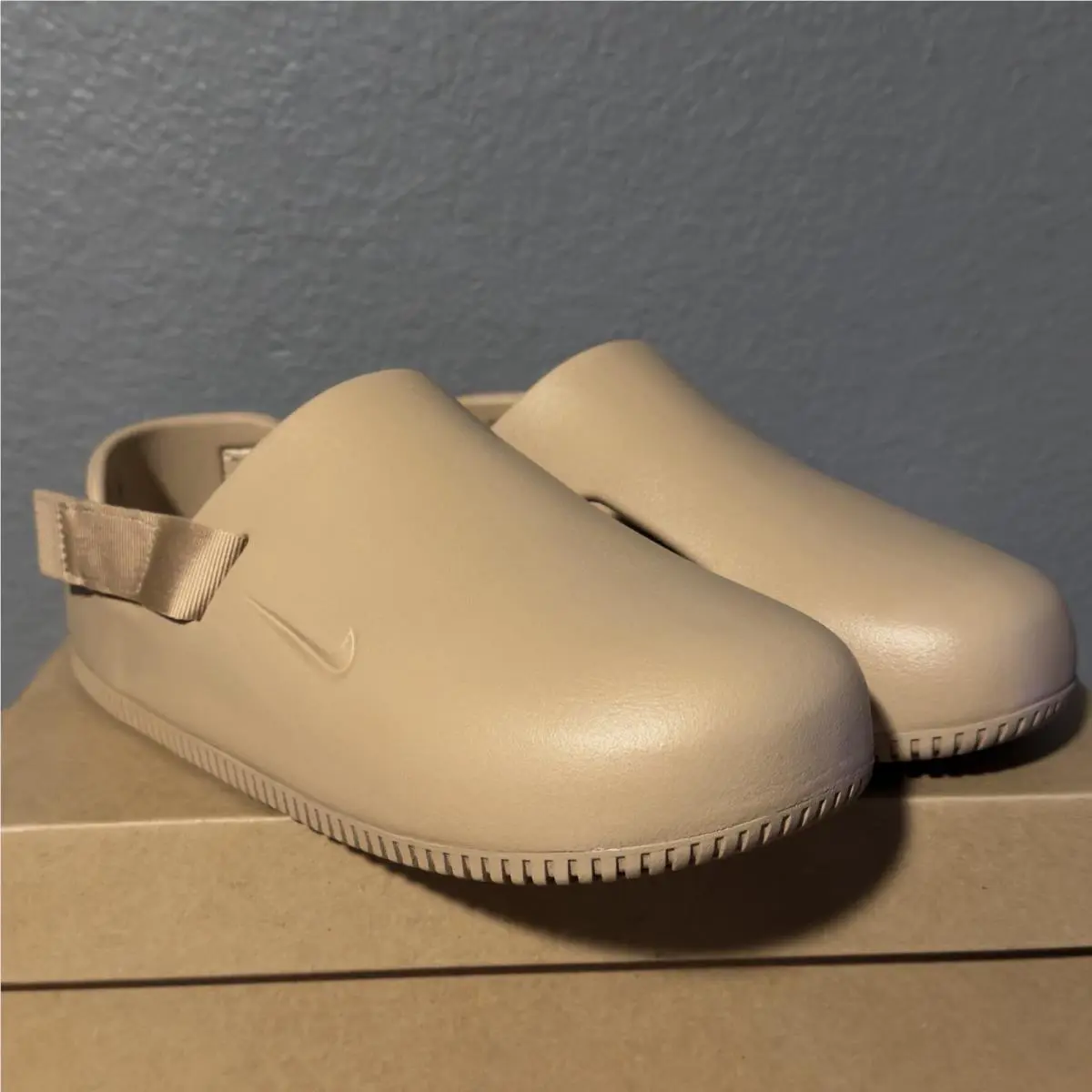 Nike shoes - Nike Sandals - Sandals - Beige (UPC: 0196968984800) 6
