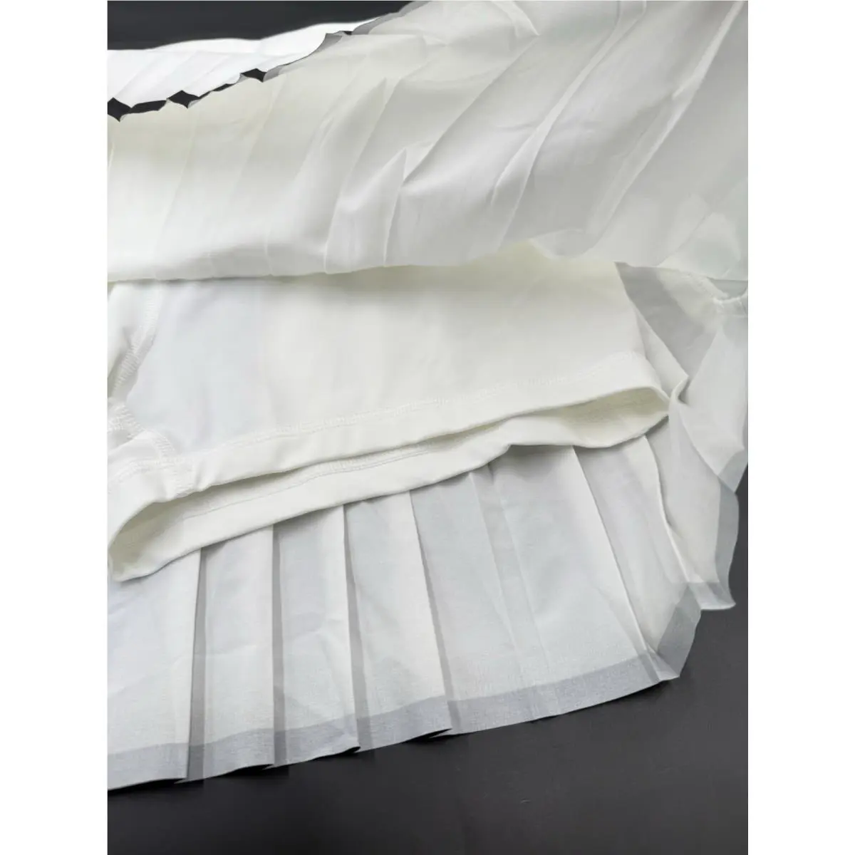 Nike clothing - White 4